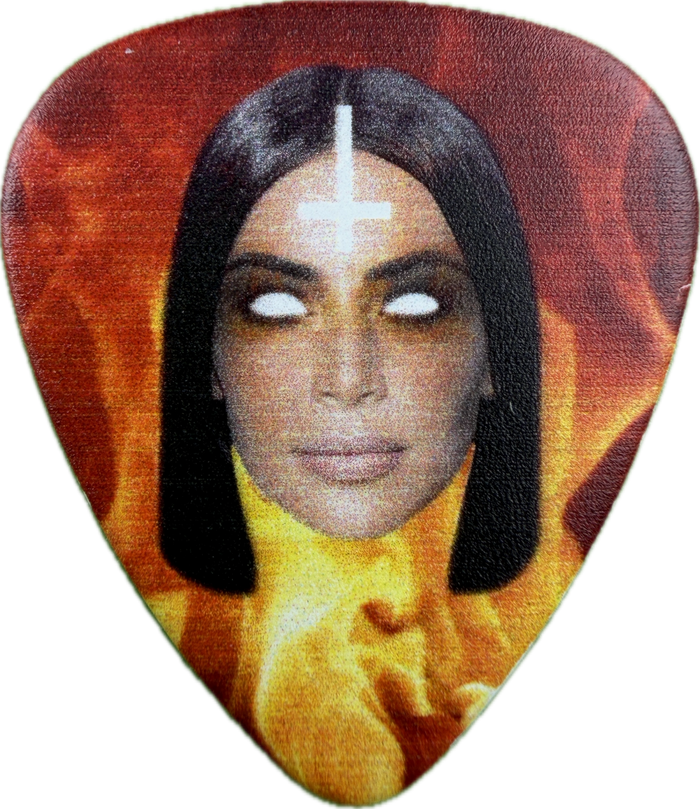 GARY HOLT SLAYER KILL THE KARDASHIANS KIM KARDASHIAN PORTRAIT GUITAR PICK FRONT GARY HOLT SLAYER KILL THE KARDASHIANS KIM KARDASHIAN PORTRAIT GUITAR PICK FRONT