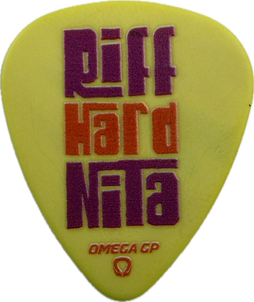 nita strauss alice cooper riff hard nita yellow omega gp yellow guitar pick reverse pickrebel photo reverse