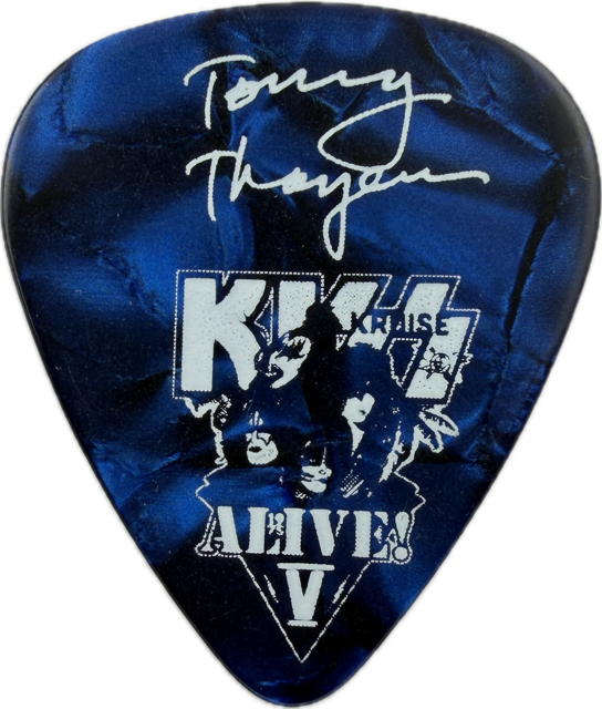 TOMMY THAYER KISS 2015 KRUISE ALIVE V TOUR GUITAR PICK reverse
